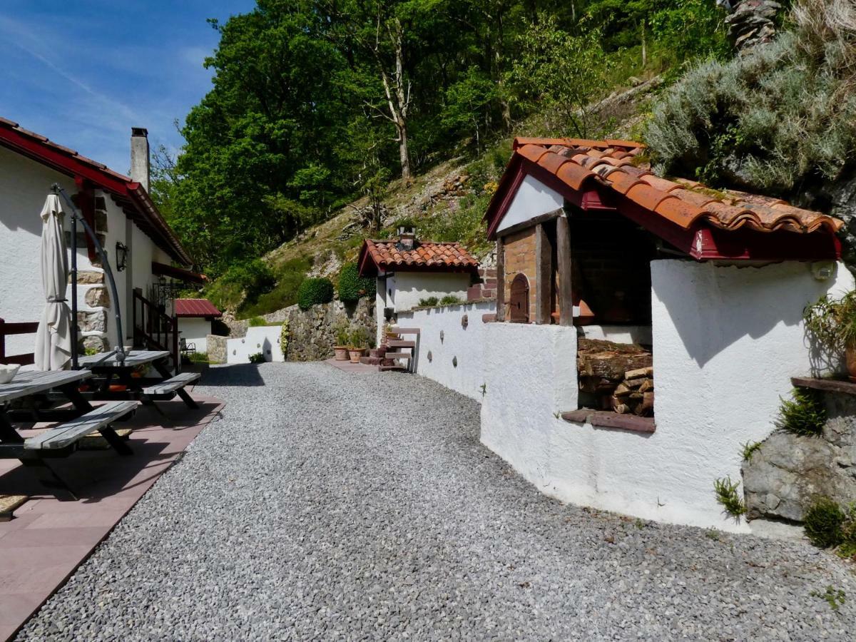 Chambres D'Hotes Agorerreka Saint-Etienne-de-Baigorry Zewnętrze zdjęcie